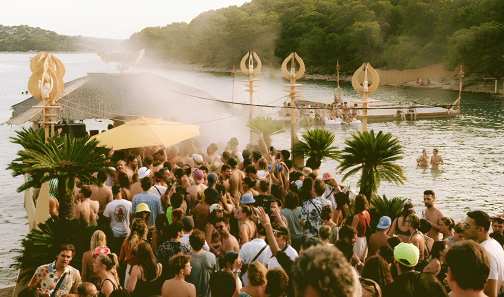 U Tisnom se događa Dekmantel Selectors na kojem nastupa jako puno super imena