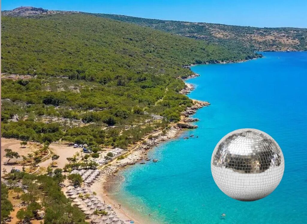 plaža-medane-jpg | Šigureca Krk dobiva novi festival za audiofile: Na Surf stižu Leon Vynehall, Bradley Zero i DJ Python