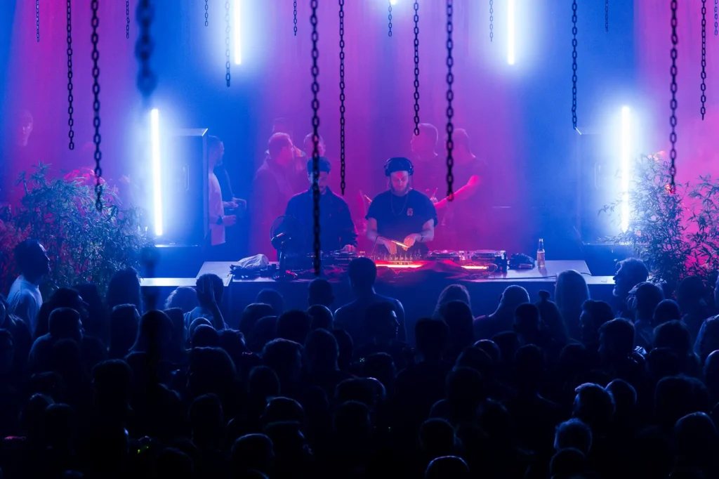 Foto report: RED AXES PRODRMALI IZ TEMELJA PETI KUPE