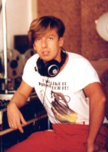 DJ prije DJ-a: Vraća se pionir koji je izumio miksanje bez miksete