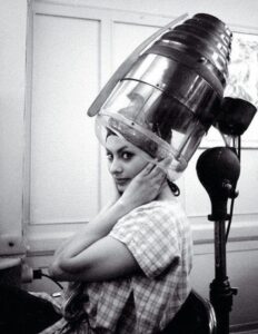 hauba-jpg Gdje su nestale kućne haube? Oda vremenu koje nije žurilo