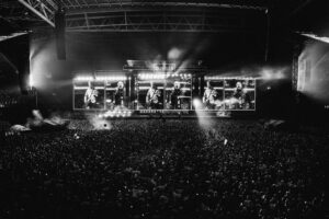 Oasis ponovno ujedinjeni: Suze i euforija u Cardiffu