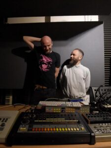 Povratak surovosti plesnog podija: Stižu Paranoid London!