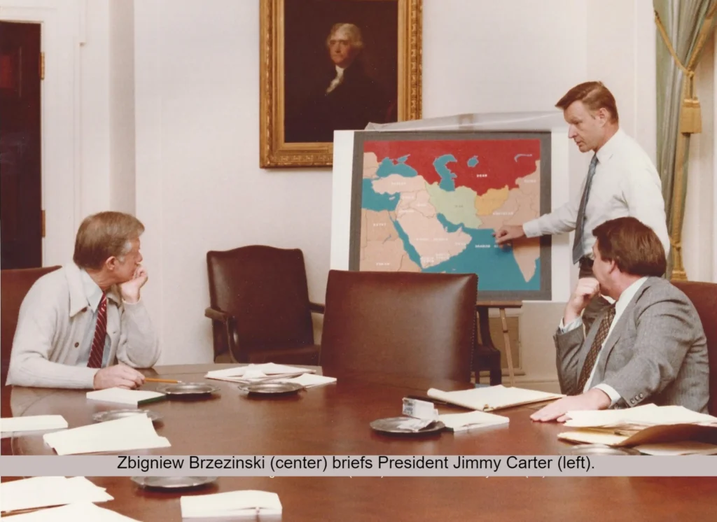 Atlantic Council ŽILA GLUPAČA ‘Ovi bi pravili atomske bombe, a mi im, kao, ne damo’