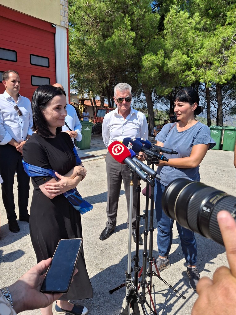 Spaljena zemlja: Hrabri i predani zaštitili su od vatre naš dragocjeni nacionalni park oko Krke