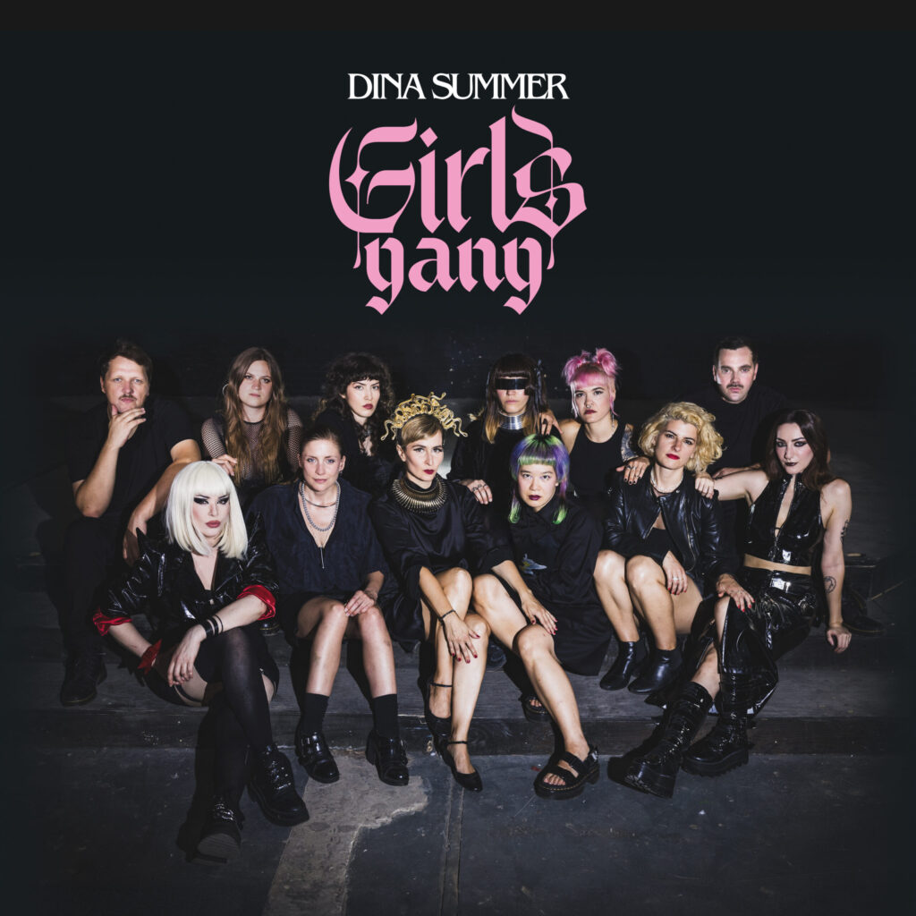 Girls Gang – Dina Summer