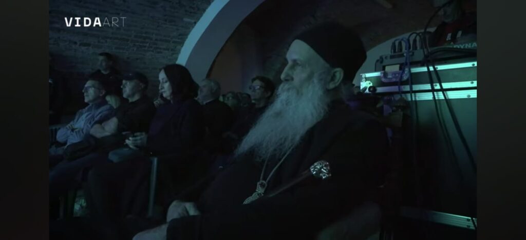 Vladika Jovan stručnjak je za Joy Division, a u Pakrac dovodi legende post-punka