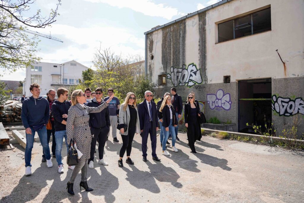 Centar za mlade, najavljen 2021. godine, možda će se krajem godine početi graditi
