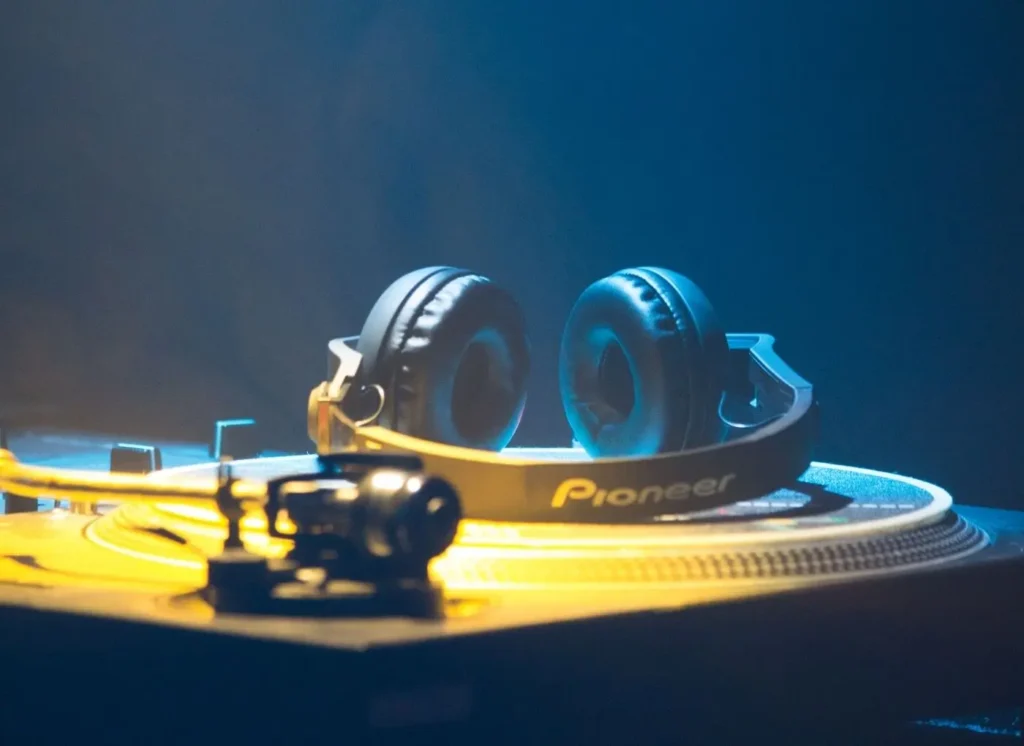 Što veterani mogu naučiti od nove generacije DJ-eva