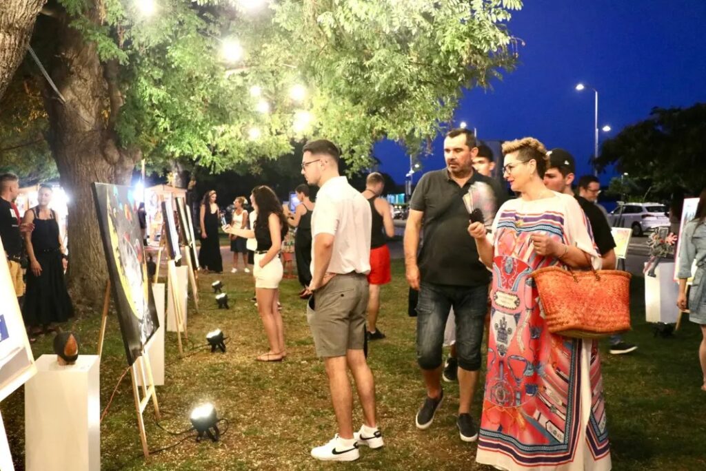 Litnja kužina: Graditeljska baština Dalmacije u umjetničkoj interpretaciji