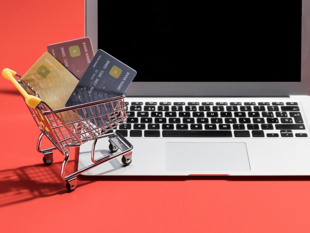 Gotovo 80 posto naših građana kupuje online, a svaki drugi radi to redovito
