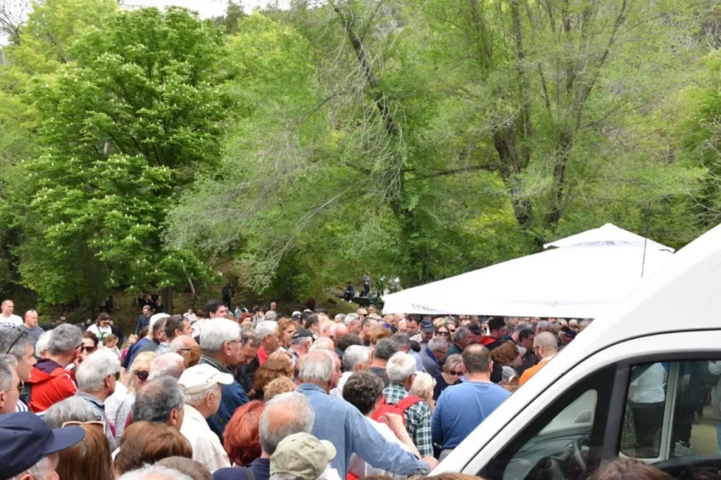 Praznik rada obilježavamo u prirodi uz fažol jer samo luđak bi prosvjedovao na ovako divan dan