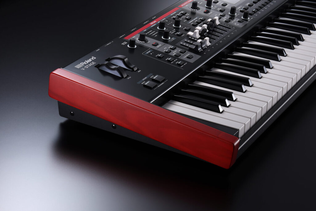 Roland predstavio dva nova modela svoje V-STAGE serije klavijatura
