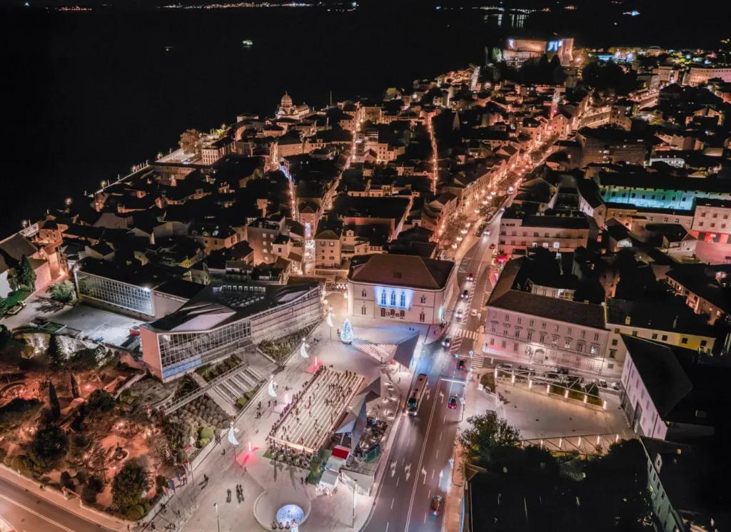 Hrvatski gradovi zaslužuju urbanizam s ljudskim licem, a primjer urbane obnove je Šibenik