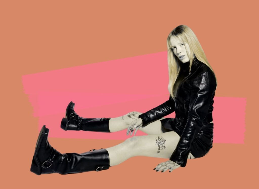 Keep It Sexy: Mantra neukrotive techno DJ-ice Laure Croft