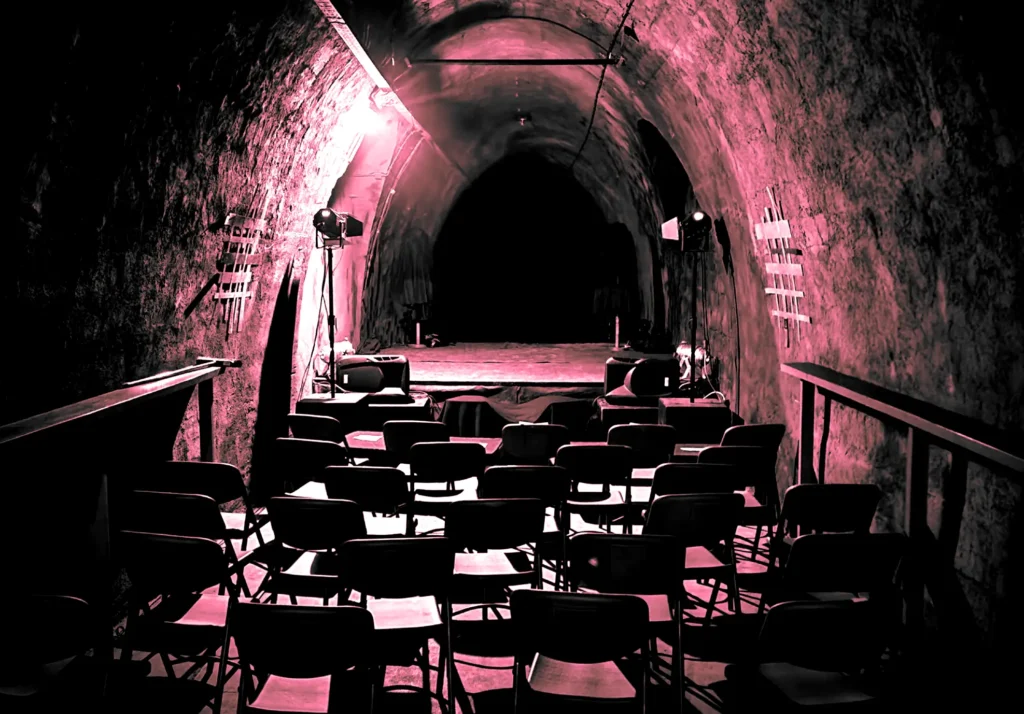 Nakon predstave Plinsko srce u Tunelu LIVE act Suprachemicala i Dj Holandez