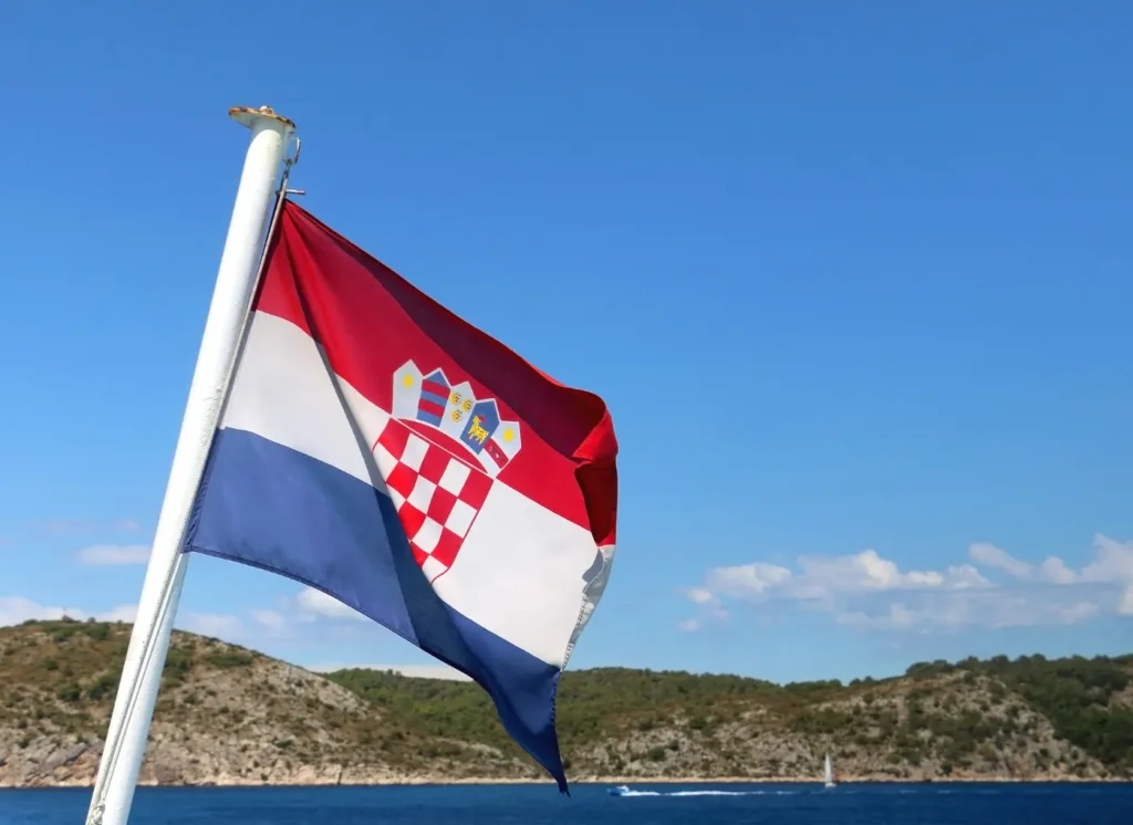 Mate Uzinić: ‘Odgovorno čuvajmo ovu slobodu, da sudbina naših branitelja ne postane sudbina naše djece’