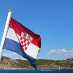 FOTO Obišli smo napuštenu bolnicu u Krvavici: Arhitektonski ‘svemirski brod’ danas je samo grafiterski raj