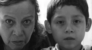 Cinehill stiže i u Zagreb, štoviše u Ilicu: Devet dana najvećih hitova iz Fužina's faces side by side, both looking at the camera (black and white).]`,