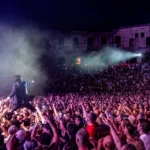 Kad se prašina slegne: Trijumf Nicka Cavea u pulskoj Areni za glazbenu povijest
