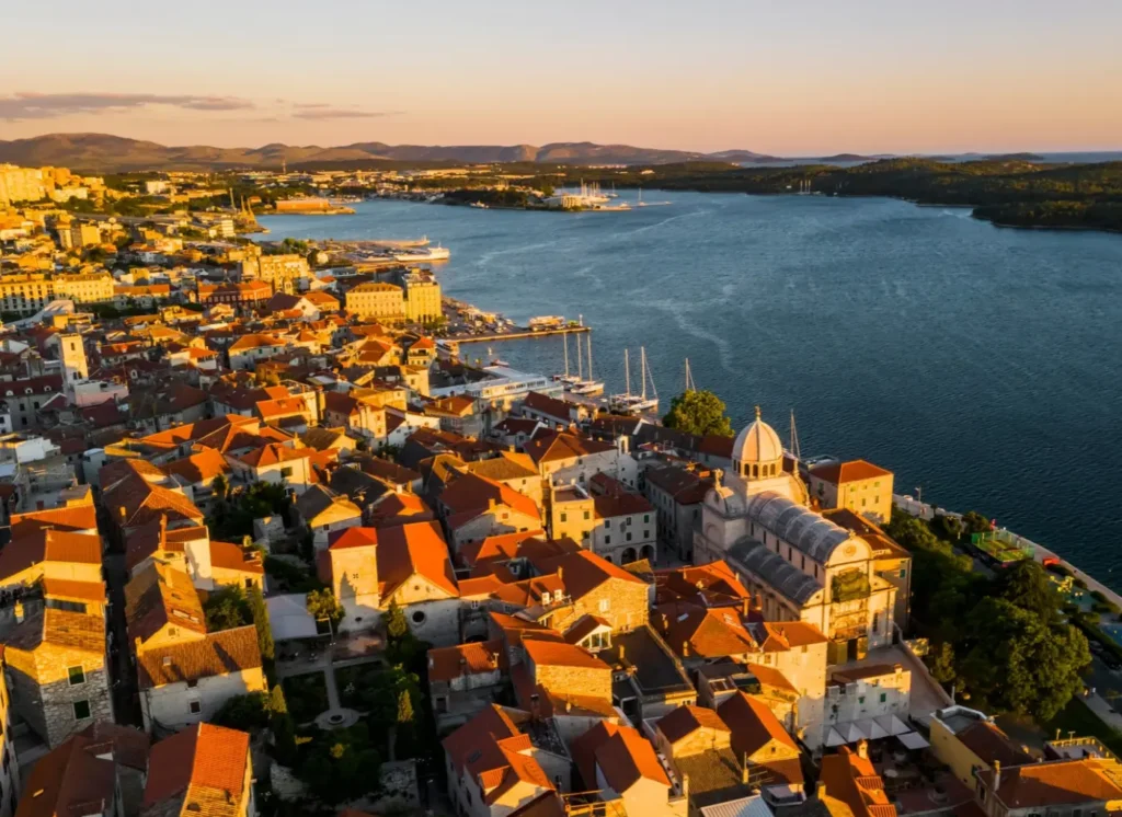 Lonely Planet šalje cijelu planetu u posjet Šibeniku dogodine. Grad je zbilja globalni hit